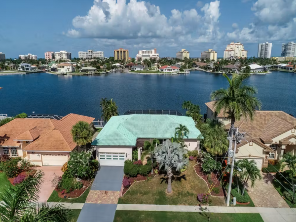 Marco Island Three Bedroom Home Pool & Dock